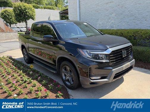Crystal Black Pearl 2022 Honda Ridgeline RTL-E
