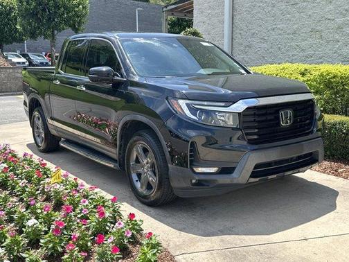 Crystal Black Pearl 2022 Honda Ridgeline RTL-E