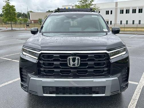Crystal Black Pearl 2026 Honda Pilot Elite