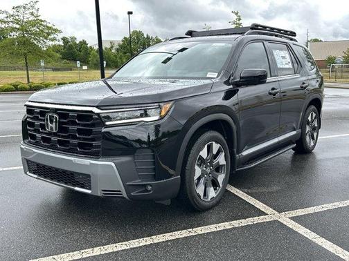Crystal Black Pearl 2026 Honda Pilot Elite