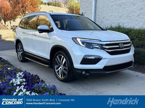 2017 Honda Pilot Touring
