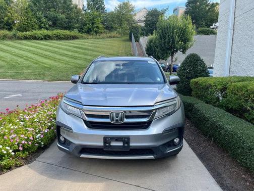 2019 Honda Pilot Touring 7-Passenger