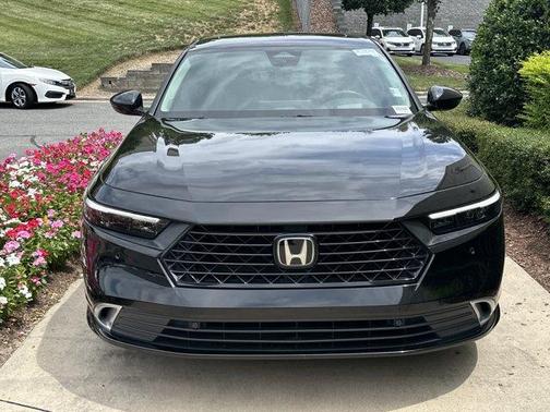 Crystal Black Pearl 2023 Honda Accord Hybrid Touring