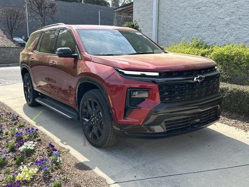 Radiant Red 2024 Chevrolet Traverse RS