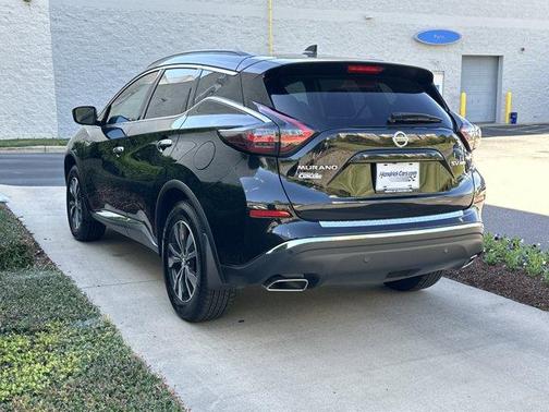 2022 Nissan Murano SV