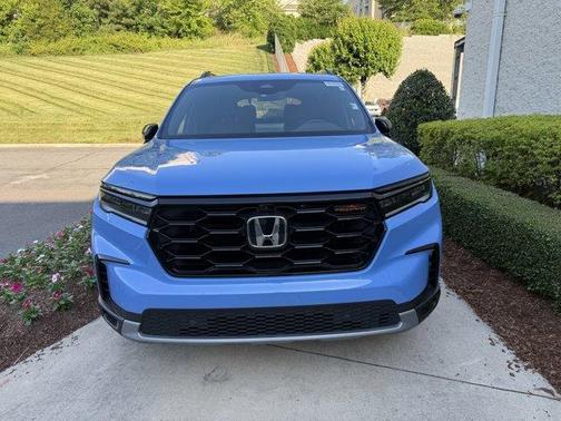 Sky Blue Pearl 2024 Honda Pilot TrailSport