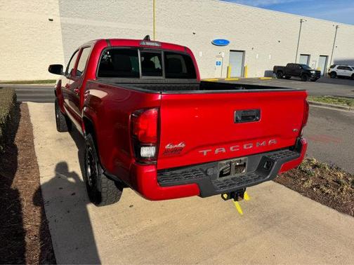 2022 Toyota Tacoma SR