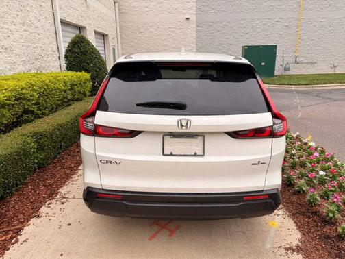 Platinum White Pearl 2024 Honda CR-V EX