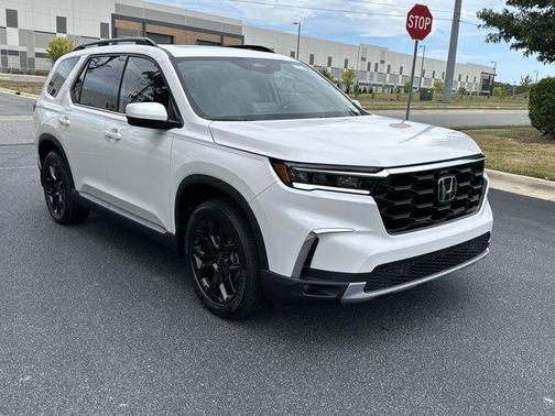 2025 Honda Pilot Touring+