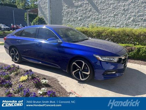 Still Night Pearl 2018 Honda Accord Sport