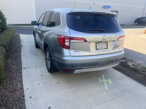 Lunar Silver Metallic 2021 Honda Pilot EX-L