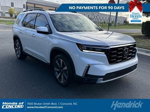 2025 Honda Pilot Touring