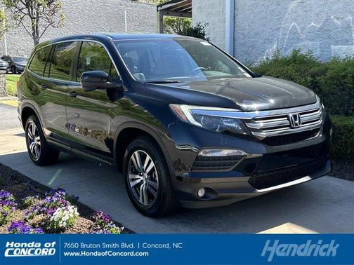 Crystal Black Pearl 2017 Honda Pilot EX-L