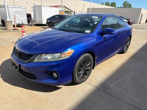 Still Night Pearl 2014 Honda Accord EX