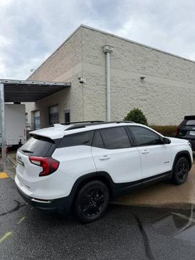 2022 GMC Terrain AT4