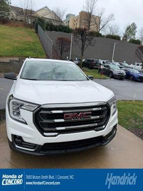 2022 GMC Terrain AT4
