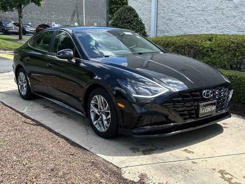Onyx Black 2023 Hyundai SONATA SEL