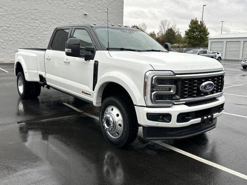 2025 Ford F-450 Platinum