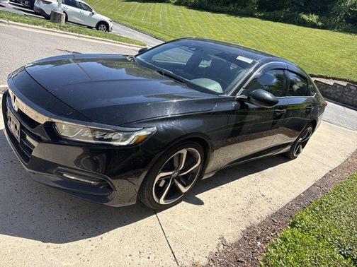 Crystal Black Pearl 2020 Honda Accord Sport 1.5T