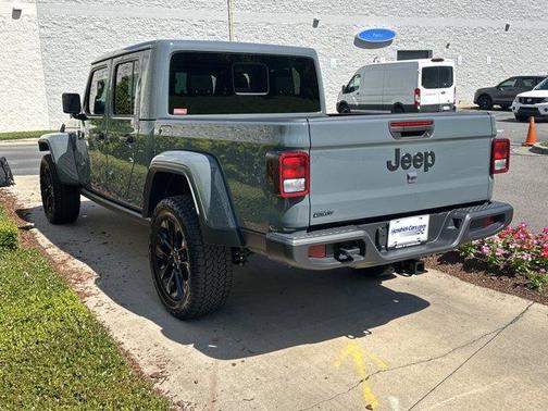 Anvil Clearcoat 2024 Jeep Gladiator Nighthawk