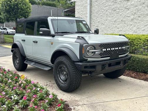 Cactus Green / Gray 2024 Ford Bronco Badlands