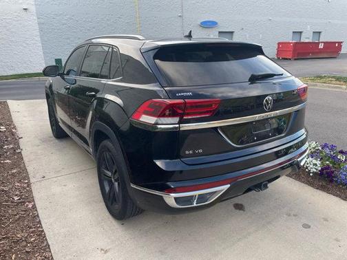 2021 Volkswagen Atlas Cross Sport 3.6L V6 SE w/Technology R-Line