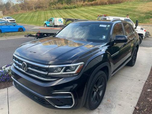 2021 Volkswagen Atlas Cross Sport 3.6L V6 SE w/Technology R-Line