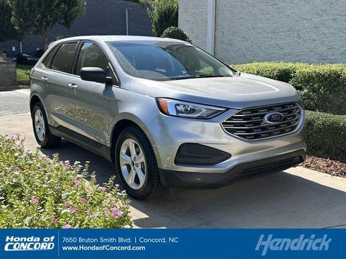 2020 Ford Edge SE