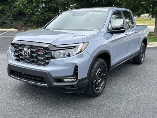 2025 Honda Ridgeline TrailSport+