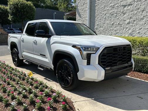 Wind Chill Pearl 2024 Toyota Tundra Limited