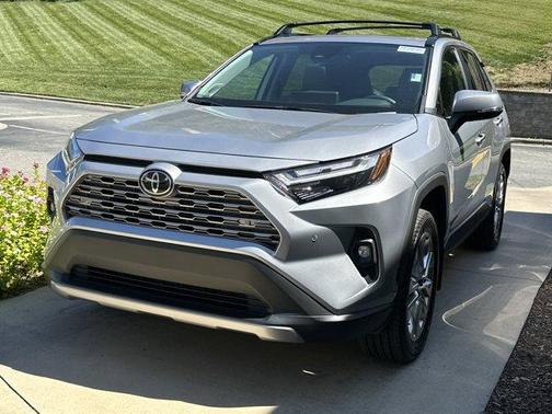 2025 Toyota RAV4 Limited