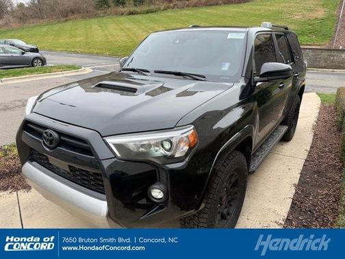 2024 Toyota 4Runner TRD Off Road