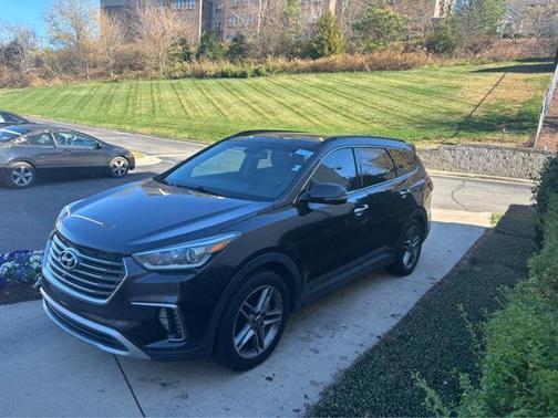 2017 Hyundai SANTA FE SE Ultimate