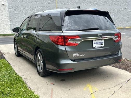 Modern Steel Metallic 2018 Honda Odyssey EX-L