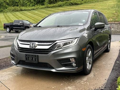Modern Steel Metallic 2018 Honda Odyssey EX-L