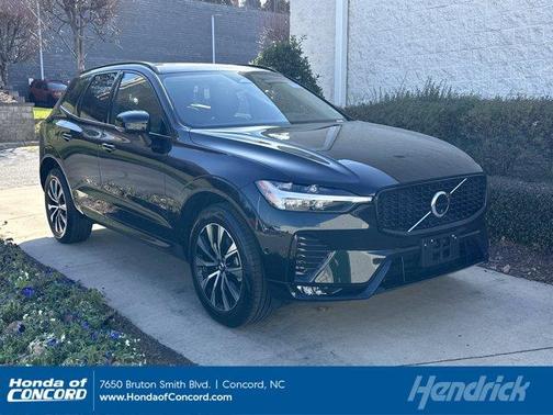 2025 Volvo XC60 B5 Plus