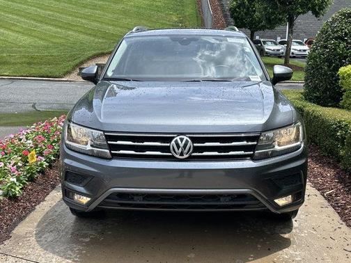 Platinum Gray Metallic 2020 Volkswagen Tiguan 2.0T SEL