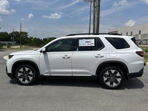 Platinum White Pearl 2026 Honda Pilot Touring