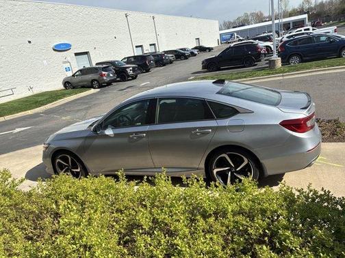 2022 Honda Accord Sport SE