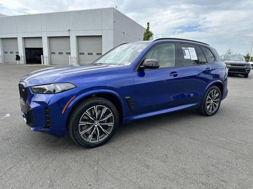 2024 BMW X5 M60i