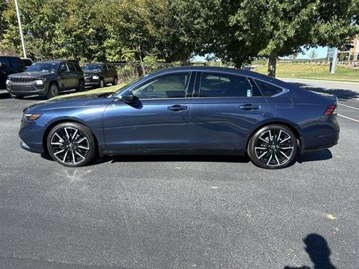 Canyon 2026 Honda Accord Hybrid Touring