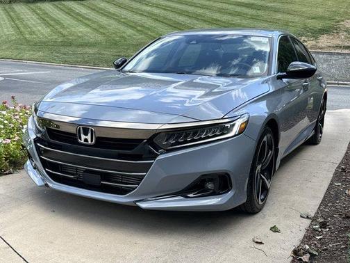 2022 Honda Accord Sport SE