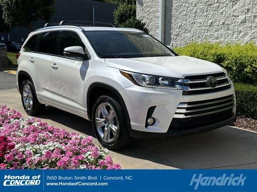 2017 Toyota Highlander Limited