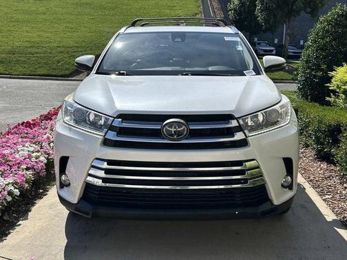 2017 Toyota Highlander Limited