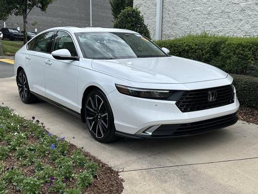 2024 Honda Accord Hybrid Touring