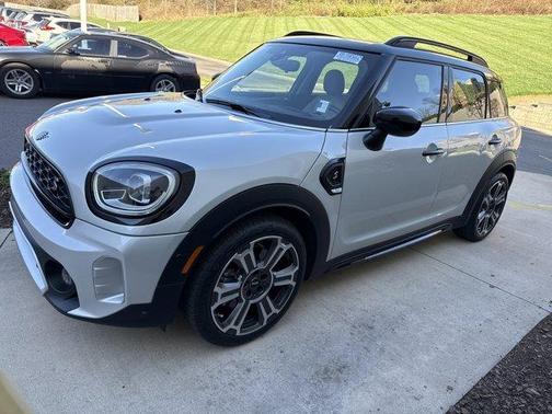 2022 MINI Countryman Cooper S