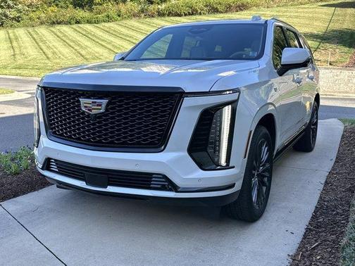 2025 Cadillac Escalade Sport Platinum