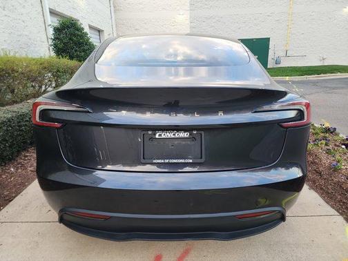 2024 Tesla Model 3 Base