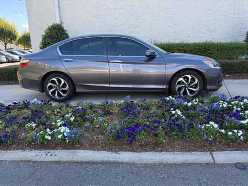 2017 Honda Accord EX