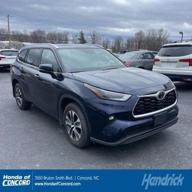 2022 Toyota Highlander XLE